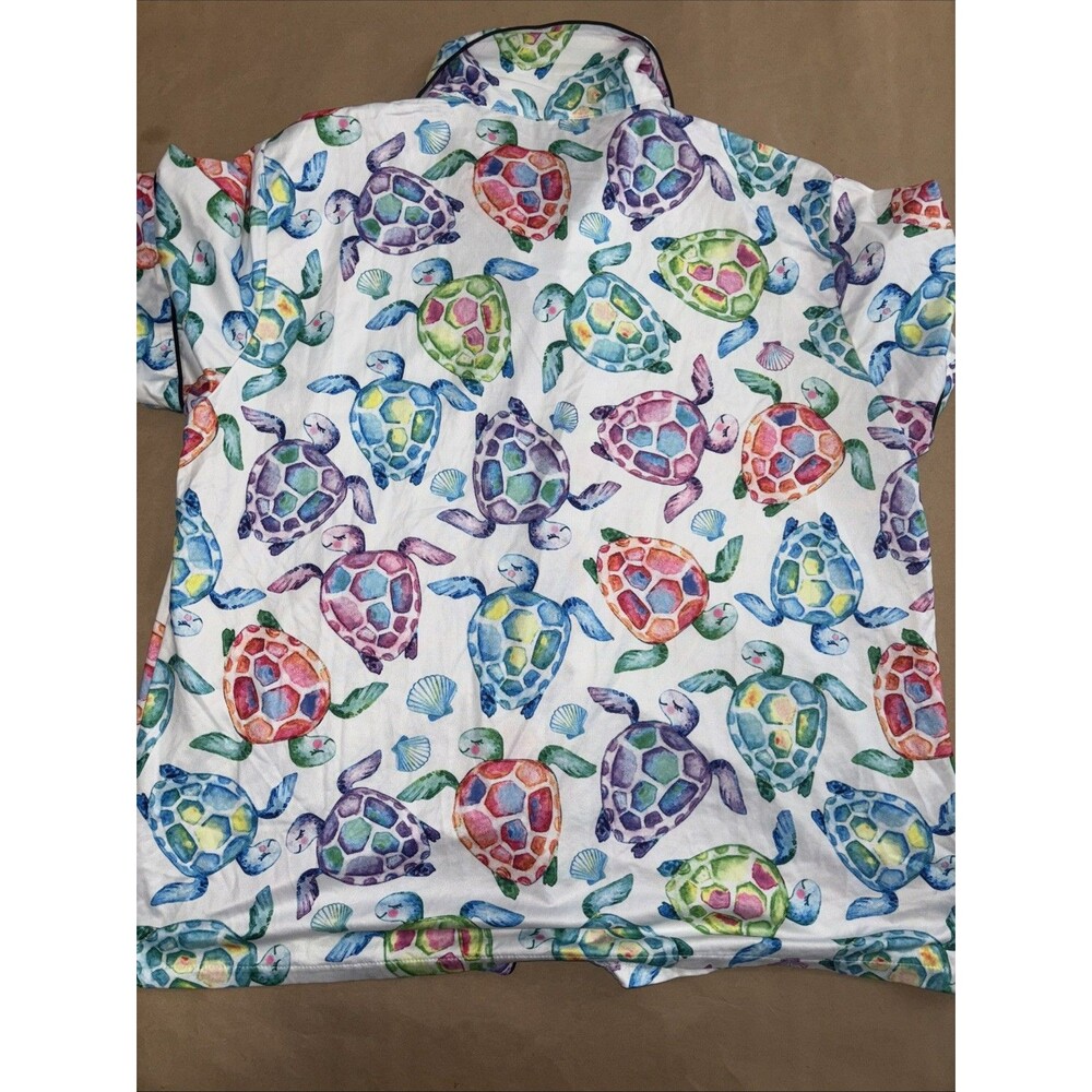 Women’s White Short Pajama Set with Colorful Turtle Print - Picture 5 of 6